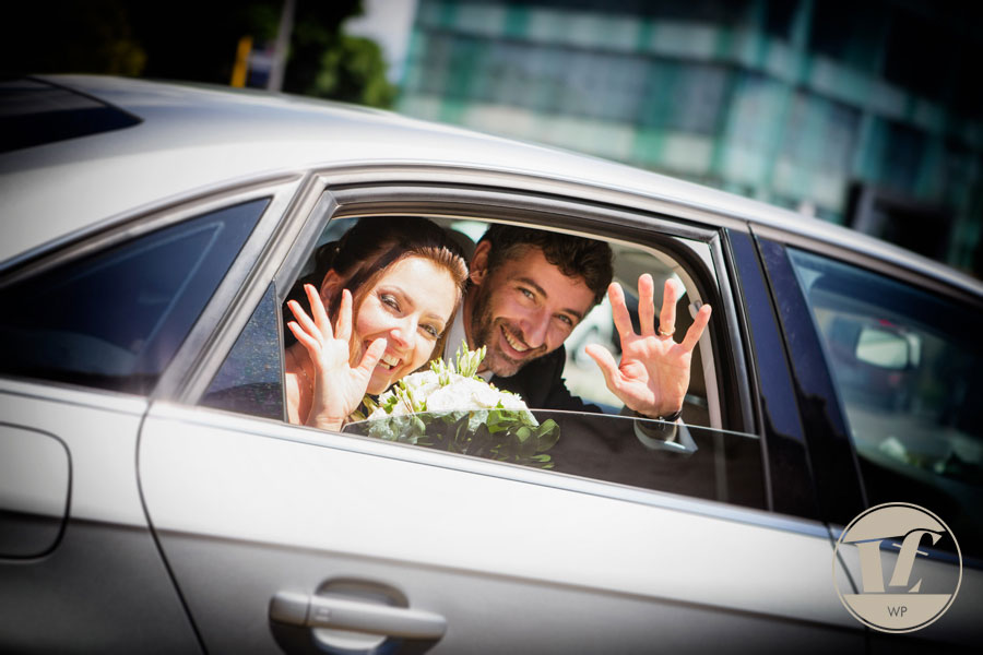 Country Chic wedding Italy. Destination wedding photographer
