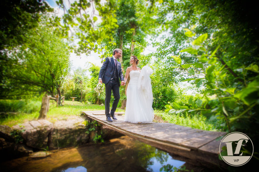 Country Chic wedding Italy. Destination wedding photographer