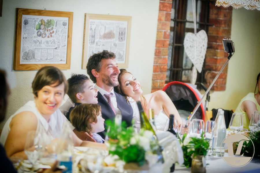 Country Chic wedding Italy. Destination wedding photographer