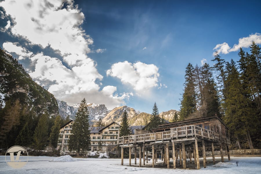 Foto di coppia lago di Braies . Luca Fabbian fotografo di coppia, fidanzamento, matrimonio Dolomiti – Trentino Alto Adige Foto di coppia lago di Braies . Luca Fabbian fotografo di coppia, fidanzamento, matrimonio Dolomiti - Trentino Alto Adige