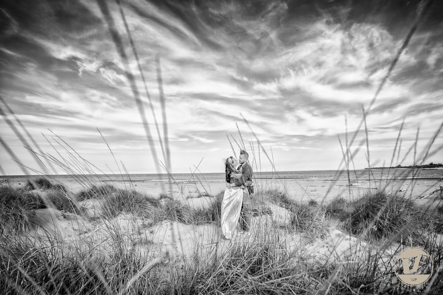 Servizio fotografico coppia fidanzati al mare. Luca Fabbian fotografo in Veneto. Servizio fotografico di coppia al mare. Luca Fabbian fotografo Veneto, Vicenza, Rovigo, Venezia, Verona, Padova