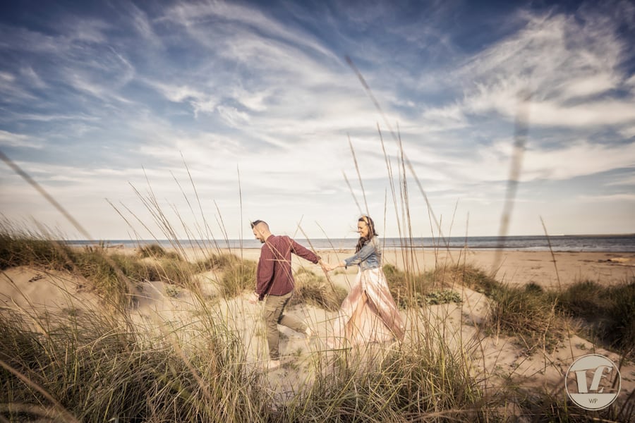 Servizio fotografico coppia fidanzati al mare. Luca Fabbian fotografo in Veneto. servizio fotografico di coppia prematrimoniale In Veneto. Luca Fabbian fotografo.