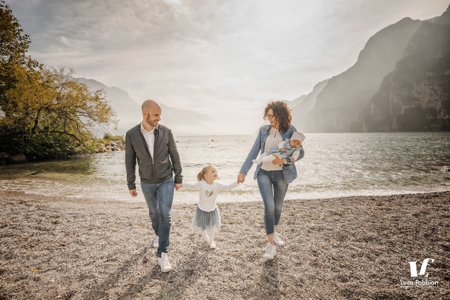 fotografo famiglia lago di garda fotografo famiglia lago di garda