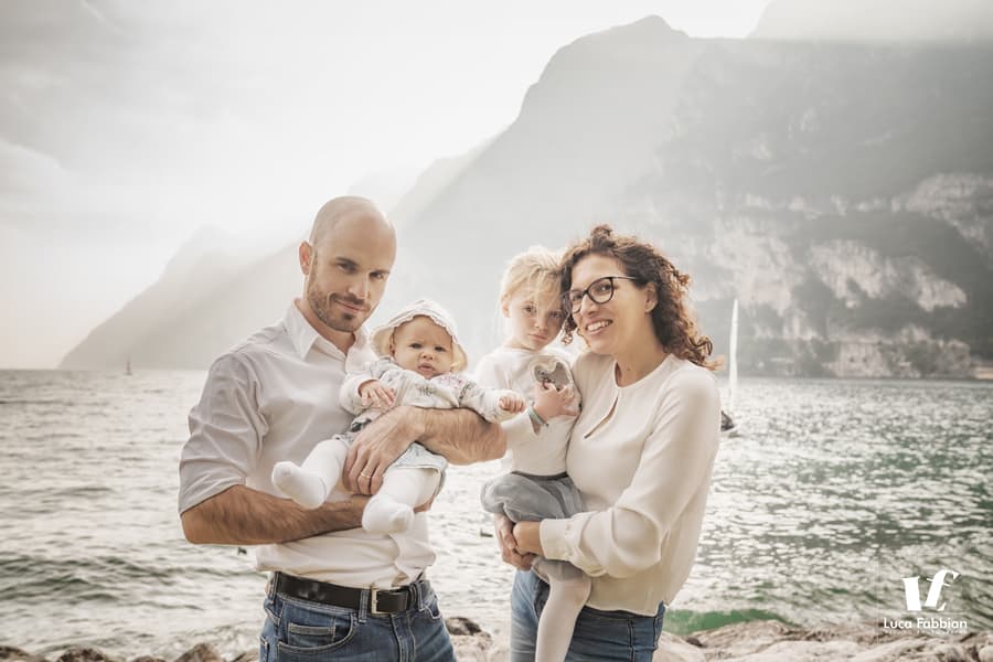 fotografo famiglia lago di garda fotografo famiglia lago di garda