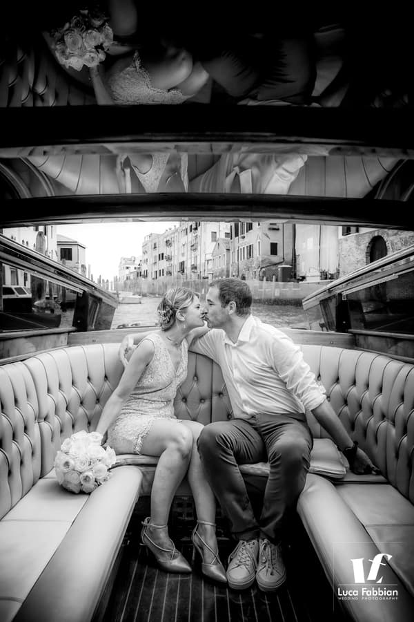 fotografo matrimonio venezia motoscafo matrimonio privato Venezia