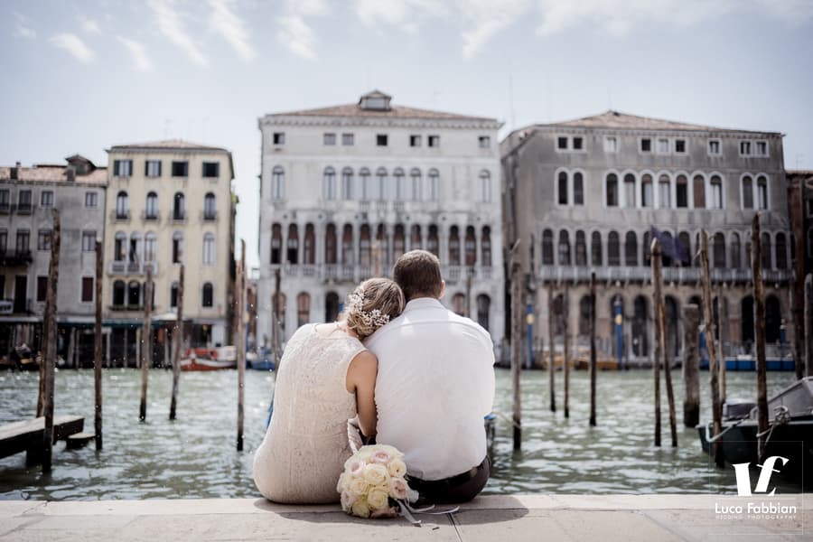 fotografo matrimonio intimo venezia fotografia di matrimonio su Canal Grande a Venezia