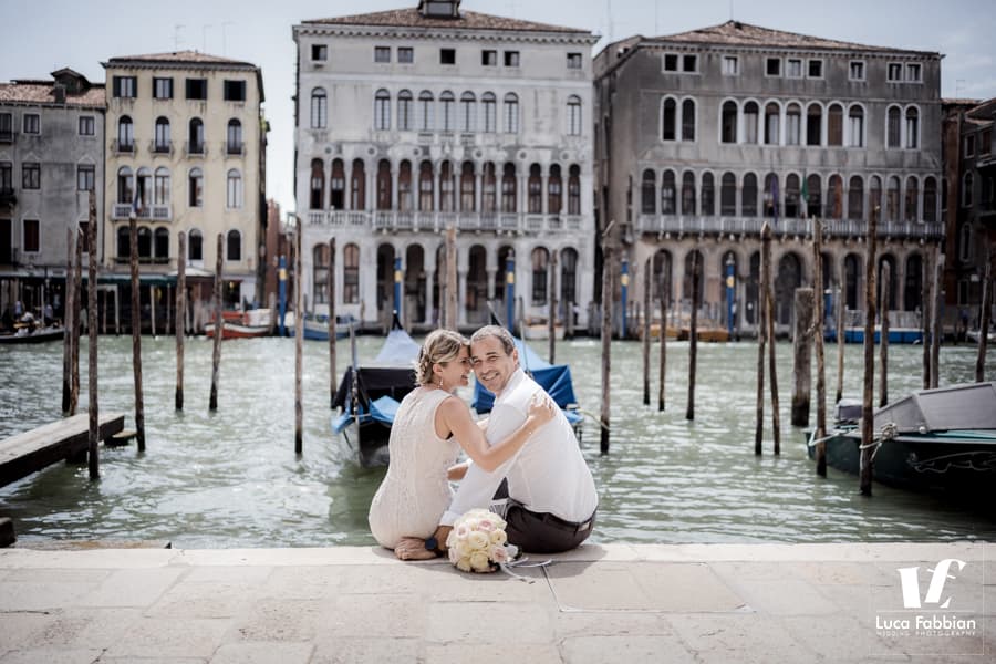 fotografo matrimonio intimo venezia fotografia di matrimonio su Canal Grande a Venezia