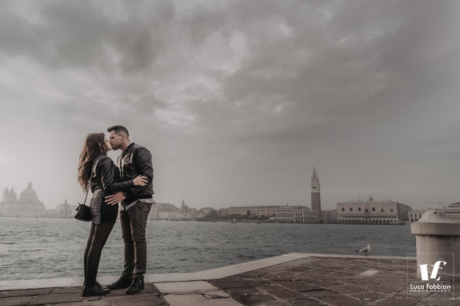 proposta matrimonio Venezia Servizio fotografico e video di fidanzamento a Venezia