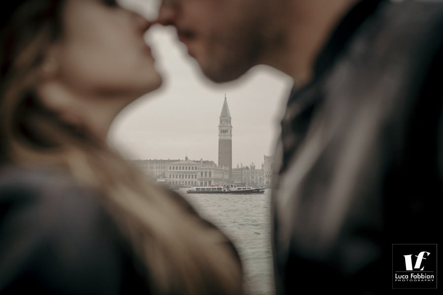 proposta matrimonio Venezia Servizio fotografico e video di fidanzamento a Venezia