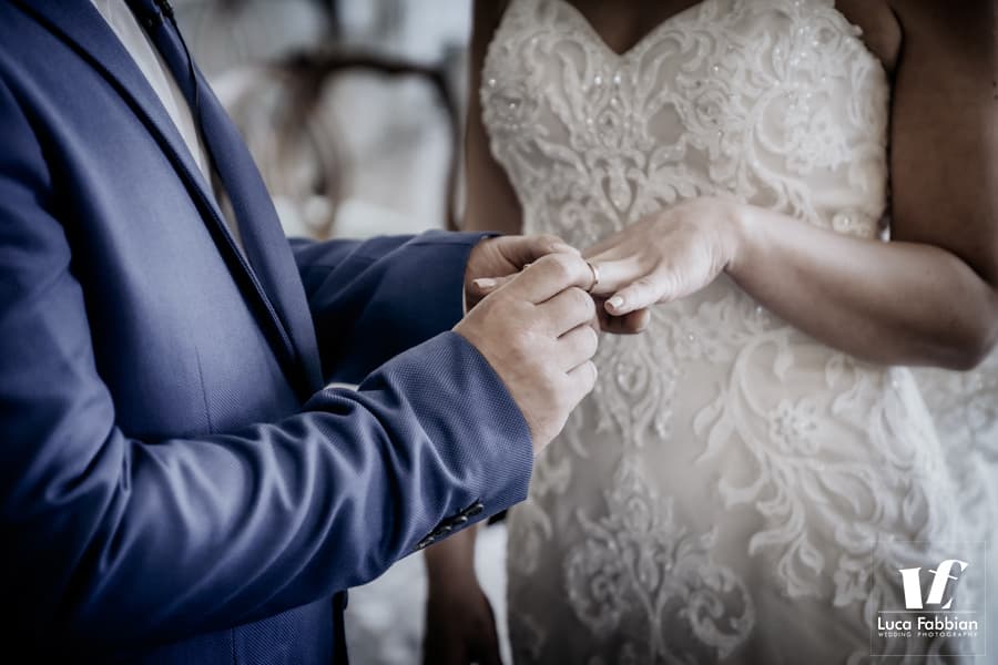 Cerimonia civile di matrimonio a Palazzo Cavalli Venezia elopement a Palazzo Cavalli, Venezia