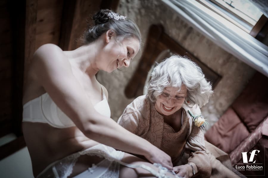 preparativi matrimonio a Le Vescovane – Colli Berici fotografo matrimonio Le Vescovane Longare